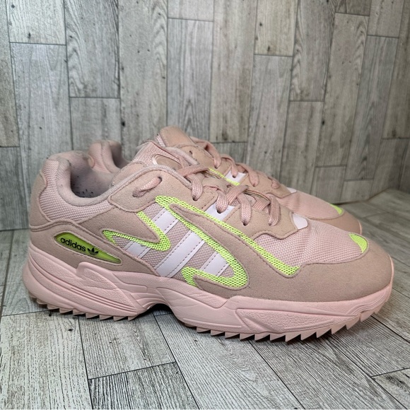 adidas Other - Adidas Yung-96 Chasm Trail Torsion Men’s Sneaker size 9✨